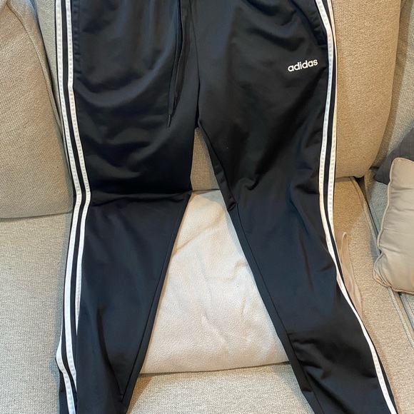 🔥 Adidas Essential Womens Track Suit Pants Size L - Picture 2 of 6